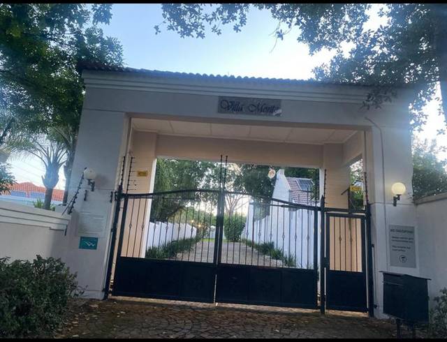 2 BEDROOM APARTMENT FOR SALE IN LONEHILL